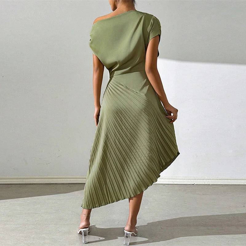 Irregular Slim Dress – Pleated