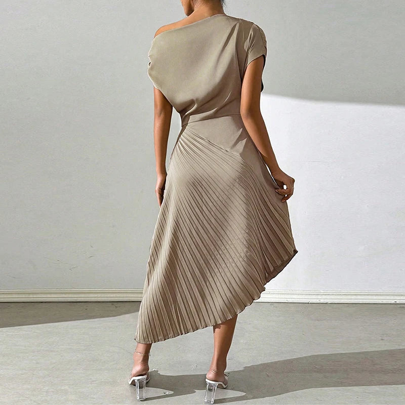 Irregular Slim Dress – Pleated